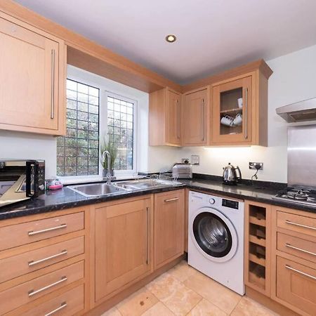 Ratby House - Spacious 3 Bed With Garden & Parking Earley Εξωτερικό φωτογραφία